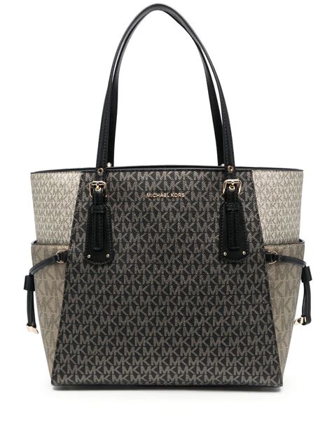 michael kors tote voyager|More.